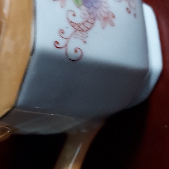 Lusterware Orange/White Teapot w/flowers on both sides.Made in Japan 6in.Hx9inW - Picture 9 of 12